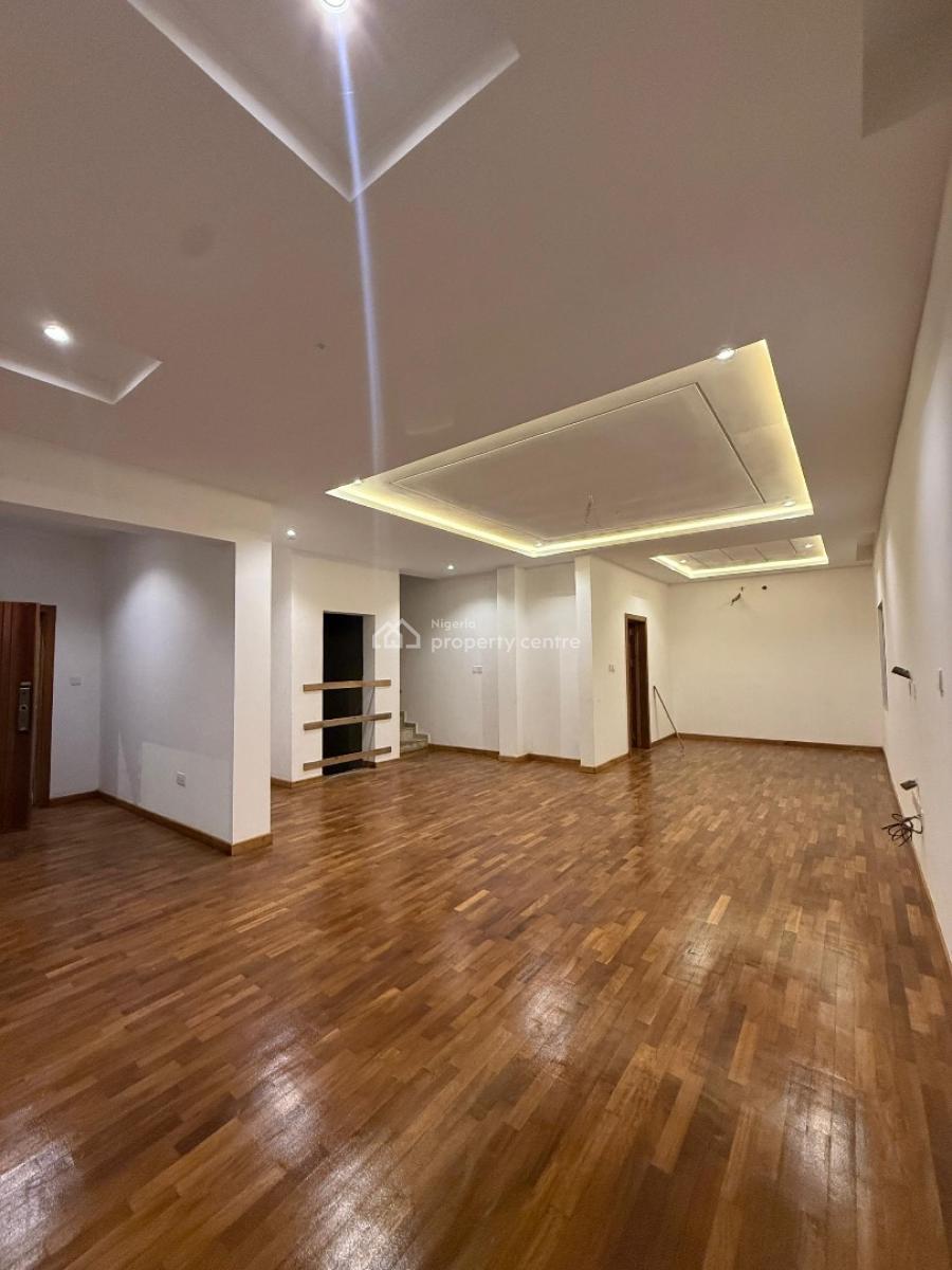 Luxury 4 Bedroom Triplex with 2 Bedroom Basement, Kolapo Ishola Gra, Akobo, Ibadan, Oyo, House for Sale
