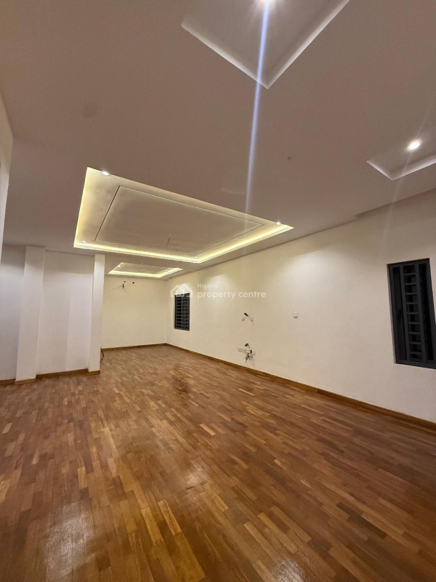 Luxury 4 Bedroom Triplex with 2 Bedroom Basement, Kolapo Ishola Gra, Akobo, Ibadan, Oyo, House for Sale