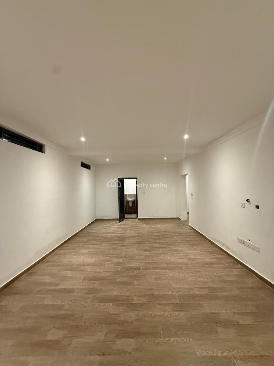 Luxury 4 Bedroom Triplex with 2 Bedroom Basement, Kolapo Ishola Gra, Akobo, Ibadan, Oyo, House for Sale