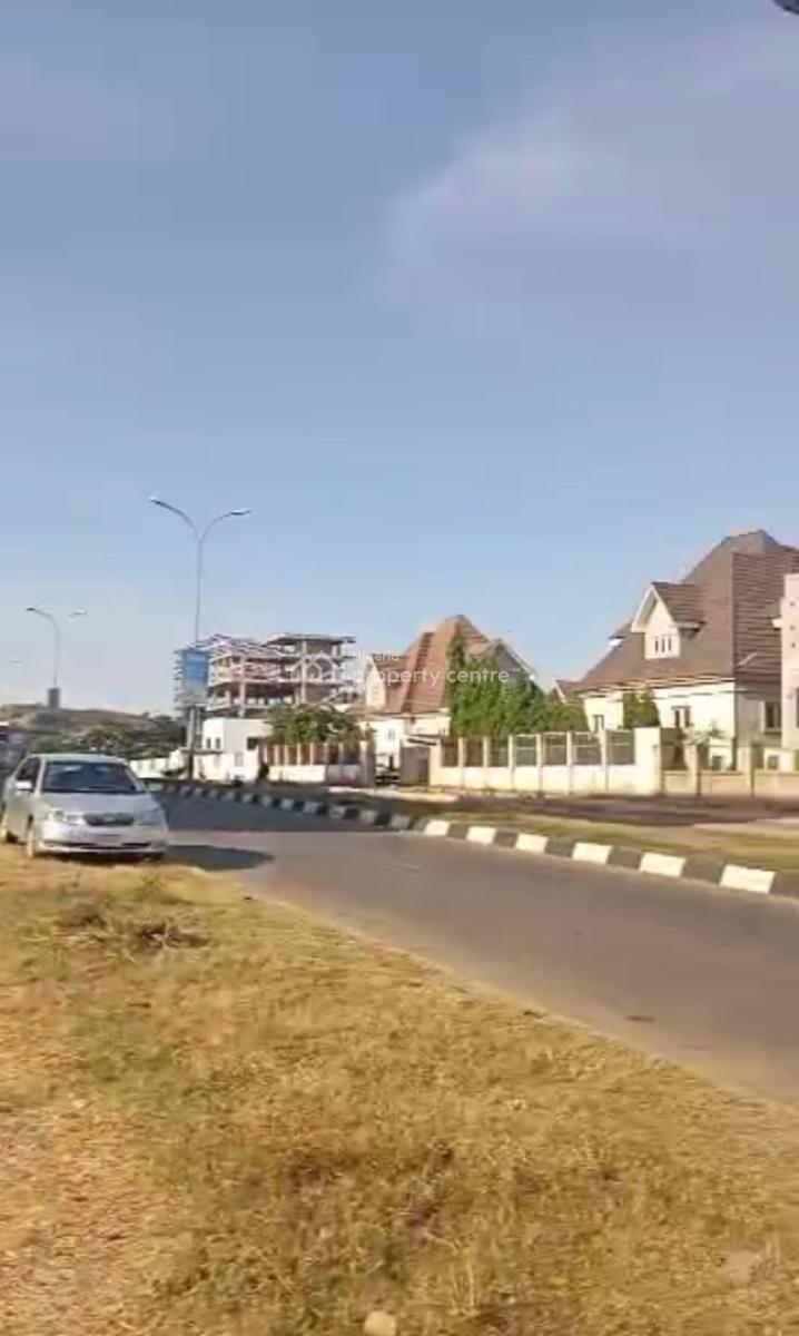 1,600sqm, Residential, C of O, Tarred Road, Guzape Main, Guzape District, Abuja, Residential Land for Sale