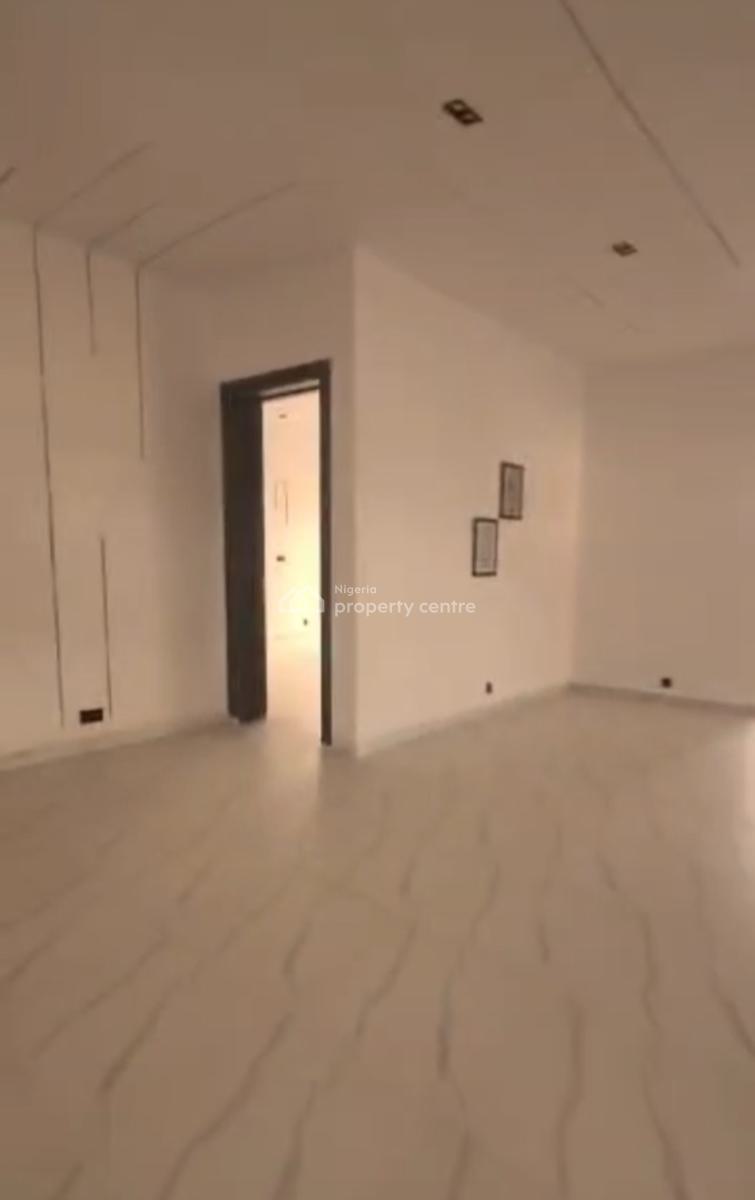 Brand New Smart 4-bedroom Bungalow, Just 5 Poles From Okhuoromi Major Tarred Road, Off Airport Road, Gra, Benin, Oredo, Edo, House for Sale