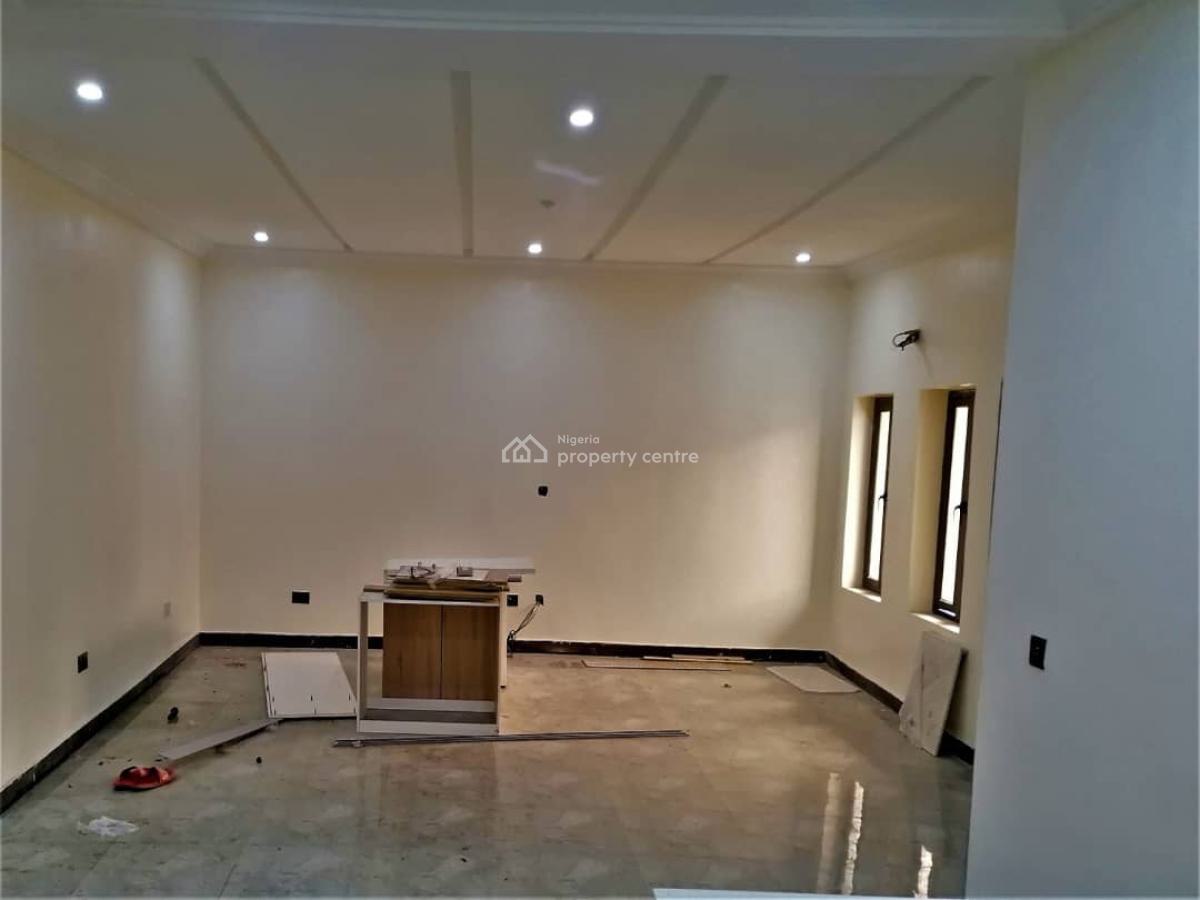 Brand New 2 Bedroom Flat (only 2 Person in The Compound), Maryland, Maryland, Lagos, Flat / Apartment for Sale