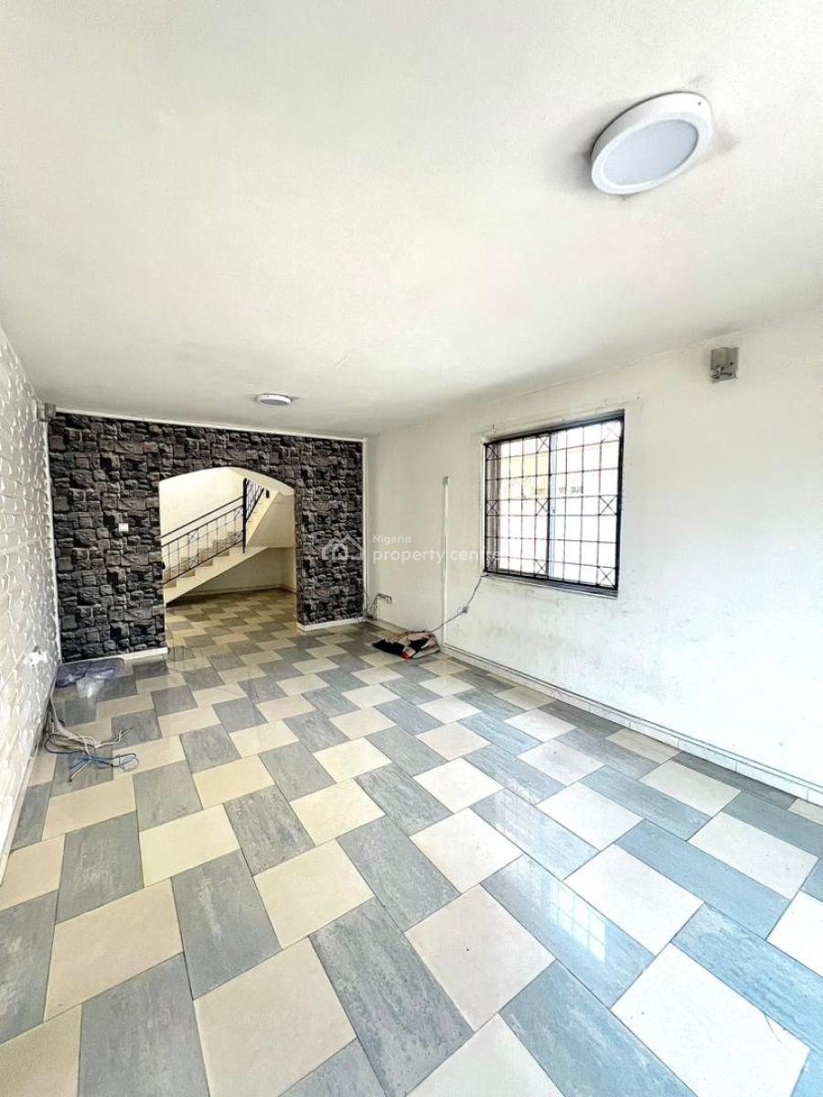 Fully Detached 4-bedroom Duplex with 2 Bqs, Lekki Phase 1, Lekki, Lagos, Detached Duplex for Rent