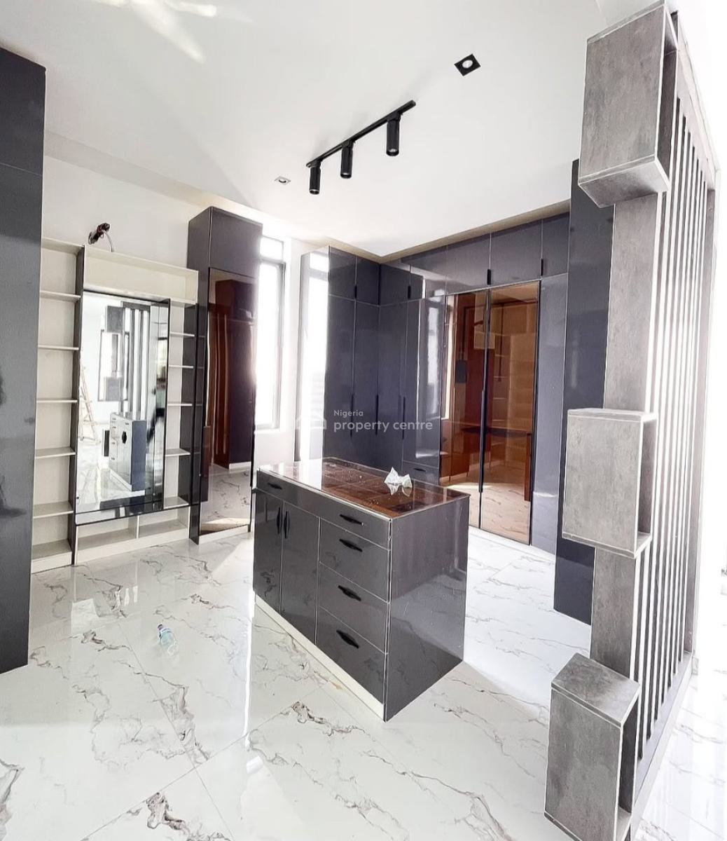 Luxury 6 Bedroom Fully Detached Dupex, Ikota, Lekki, Lagos, Detached Duplex for Sale