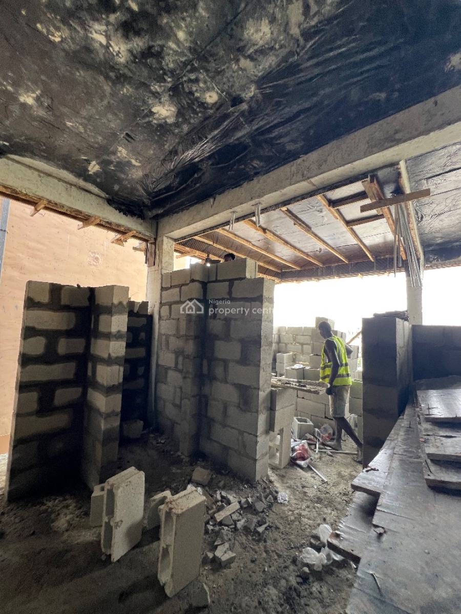 Mind Blowing 1 Bedroom Apartment with Solar in a Secured Location, Akoka, Yaba, Lagos, Mini Flat (room and Parlour) for Sale