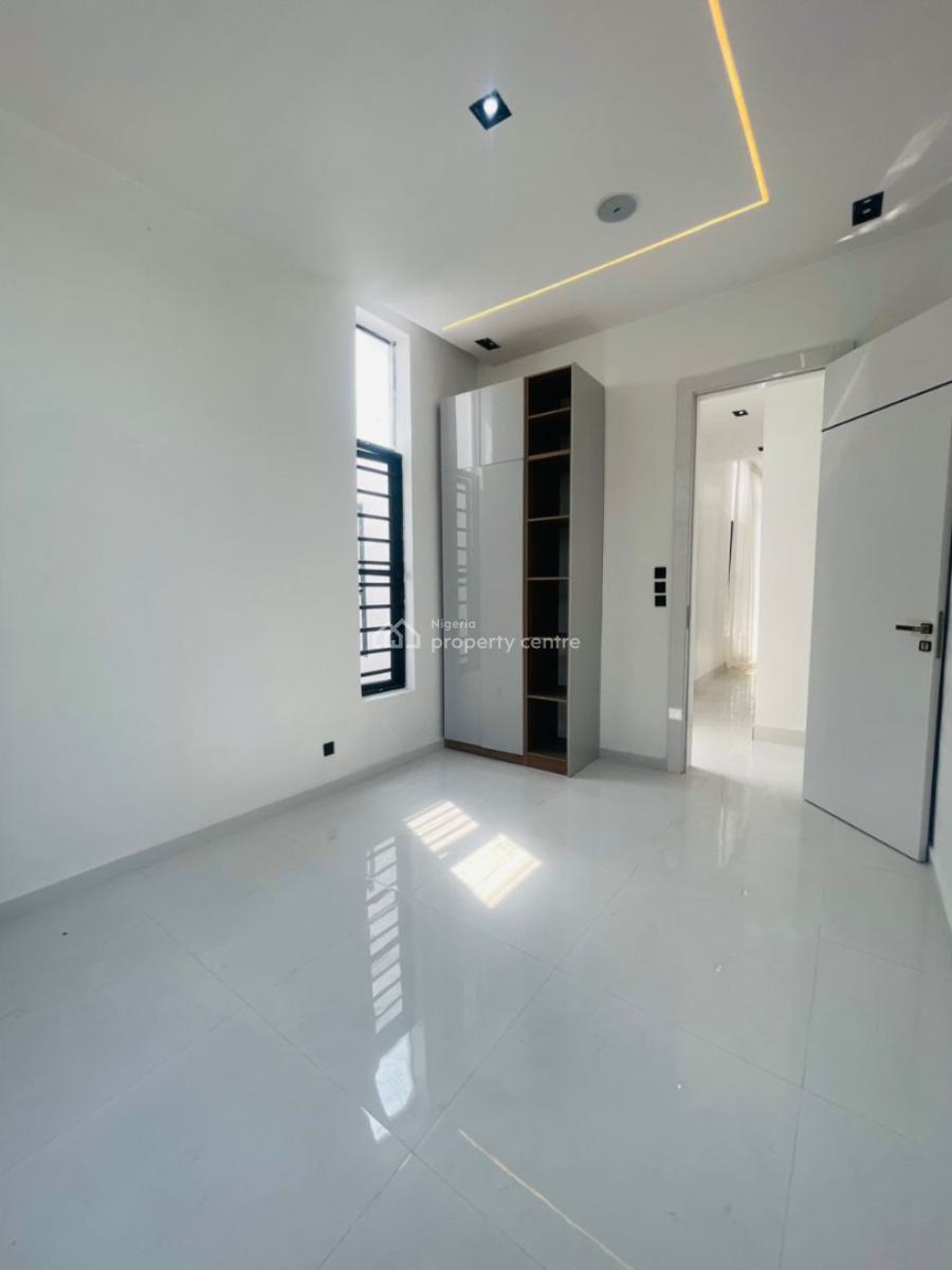 5 Bedroom Detached Duplex Plus Bq & a Study Room in a Secured Estate, Chevron, Lekki, Lagos, Detached Duplex for Sale