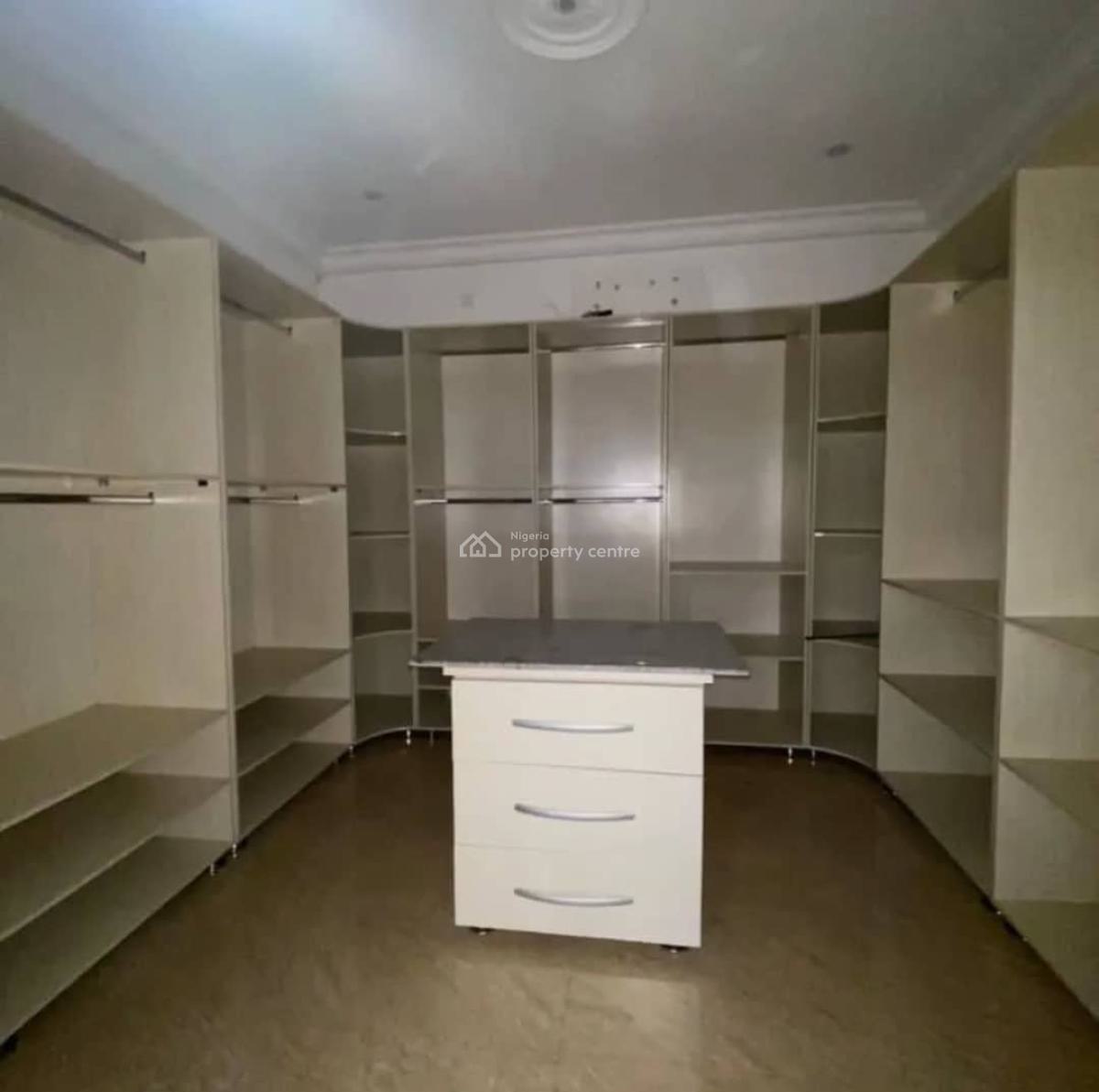 Luxury 5bedroom, Agungi, Lekki, Lagos, Semi-detached Duplex for Sale