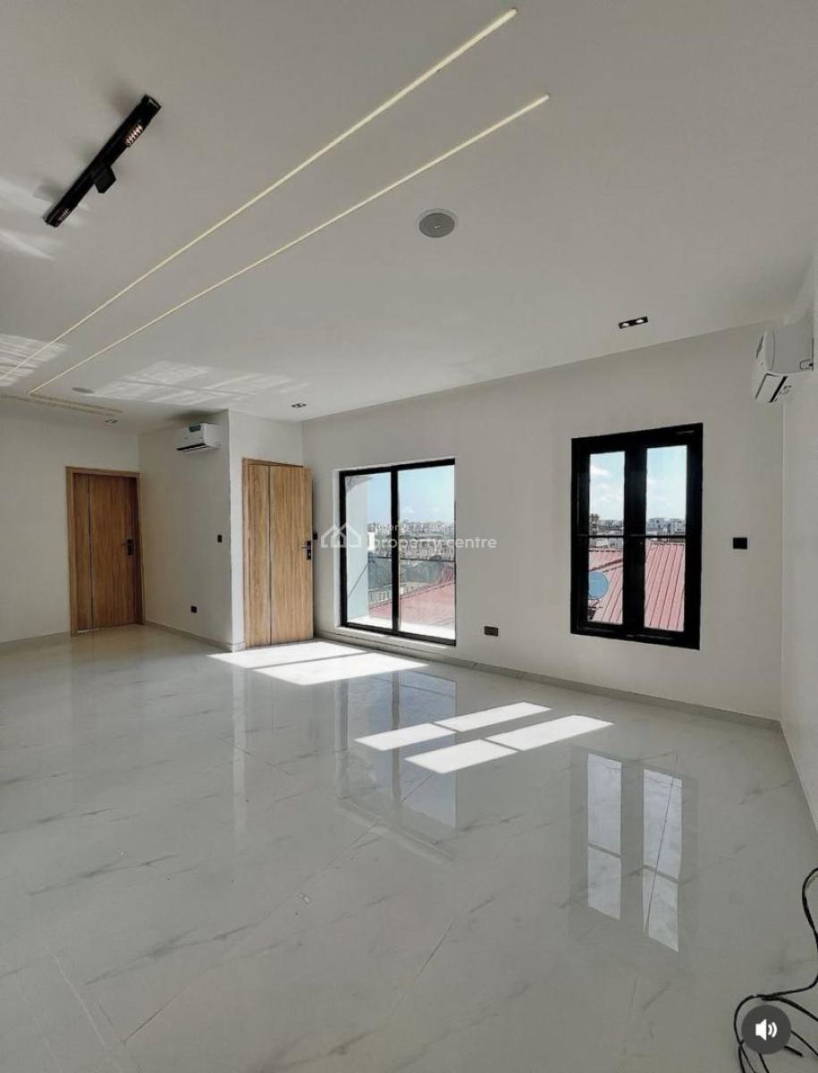 Luxury 2bedroom Apartment with Bq and Swimming Pool, Ikate, Lekki Phase 2, Lekki, Lagos, Block of Flats for Sale