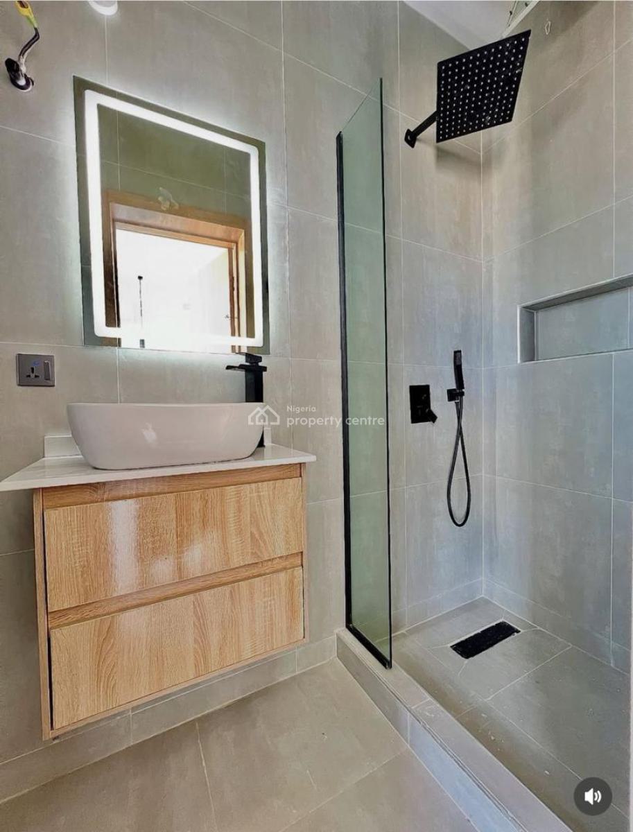 Luxury 2bedroom Apartment with Bq and Swimming Pool, Ikate, Lekki Phase 2, Lekki, Lagos, Block of Flats for Sale