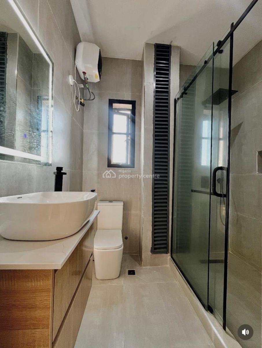 Luxury 2bedroom Apartment with Bq and Swimming Pool, Ikate, Lekki Phase 2, Lekki, Lagos, Block of Flats for Sale