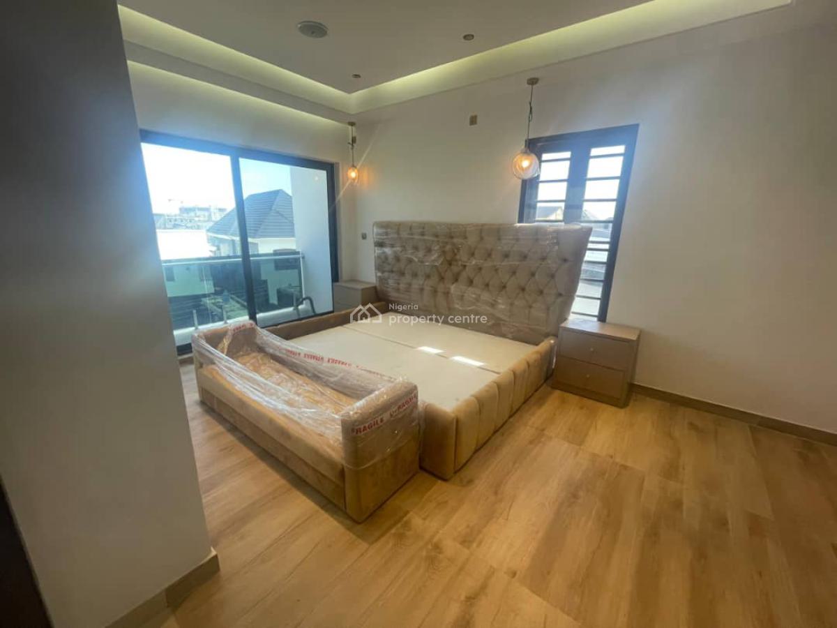 4 Bedroom Apartment with Swimming Pool, 104, Victoria Island (vi), Lagos, Flat / Apartment for Sale