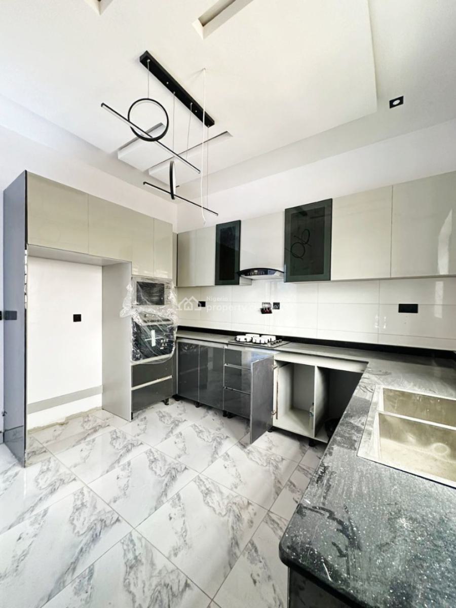 2 Bedroom Apartment with Bq, Ikate, Lekki, Lagos, Block of Flats for Sale