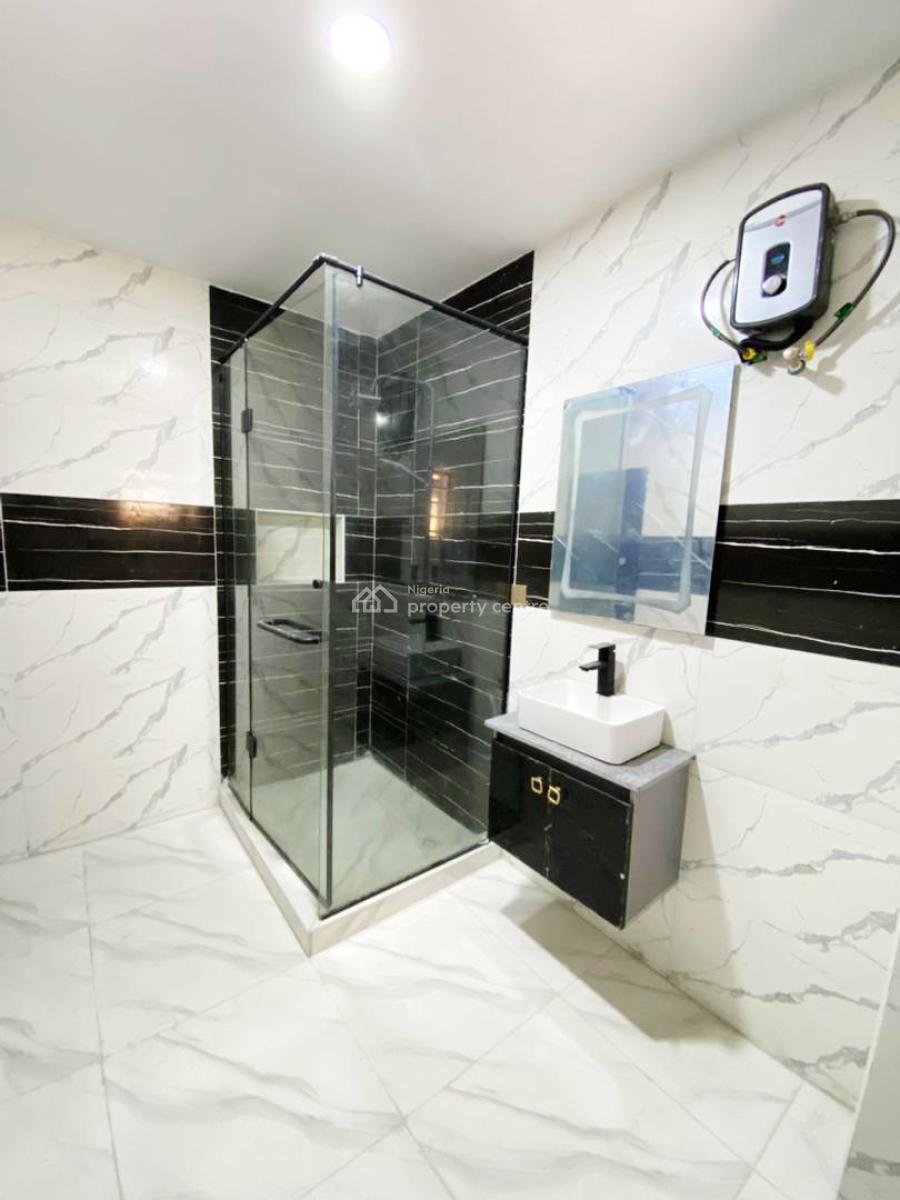 Luxury 2bedroom Apartment with Bq and Swimming Pool, Freedom Way, Lekki Phase 1, Lekki, Lagos, Block of Flats for Sale