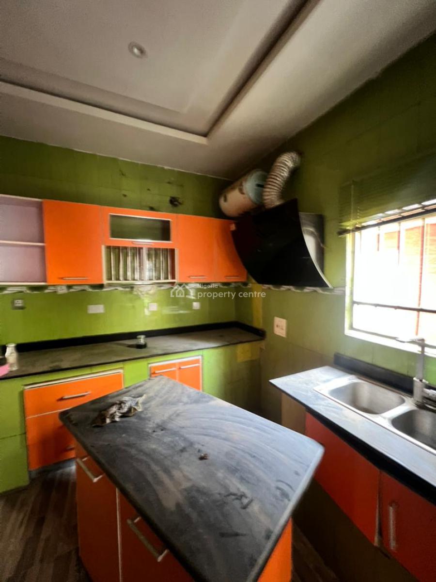 Standard 4bedroom Duplex with 2bed Bq and a Gym House, in an Estate at Gwarinpa Extension, Gwarinpa, Abuja, Detached Duplex for Rent