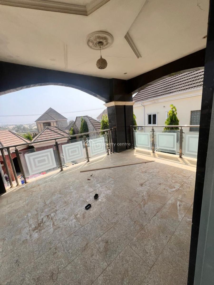 Standard 4bedroom Duplex with 2bed Bq and a Gym House, in an Estate at Gwarinpa Extension, Gwarinpa, Abuja, Detached Duplex for Rent