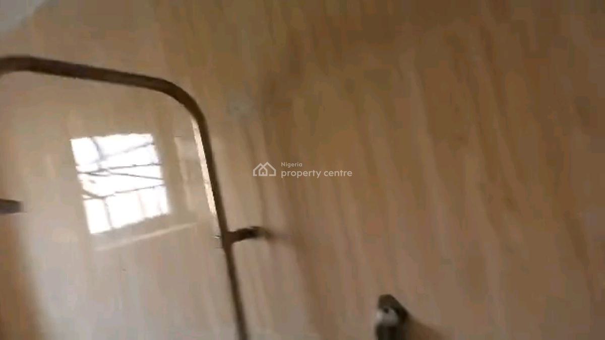 a Very Sharp 3bedroom Flat, Akeem Shopeju Close at Rogo Bus Stop, Obawole, Ogba, Ikeja, Lagos, Flat / Apartment for Rent