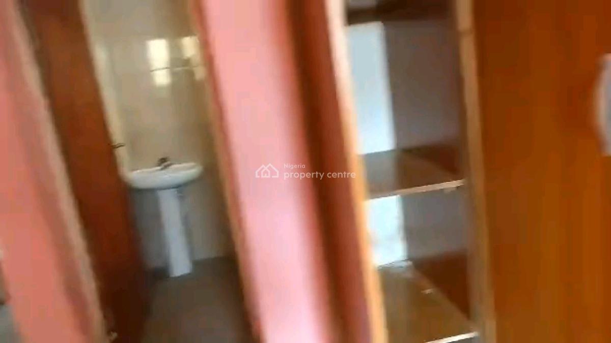 a Very Sharp 3bedroom Flat, Akeem Shopeju Close at Rogo Bus Stop, Obawole, Ogba, Ikeja, Lagos, Flat / Apartment for Rent