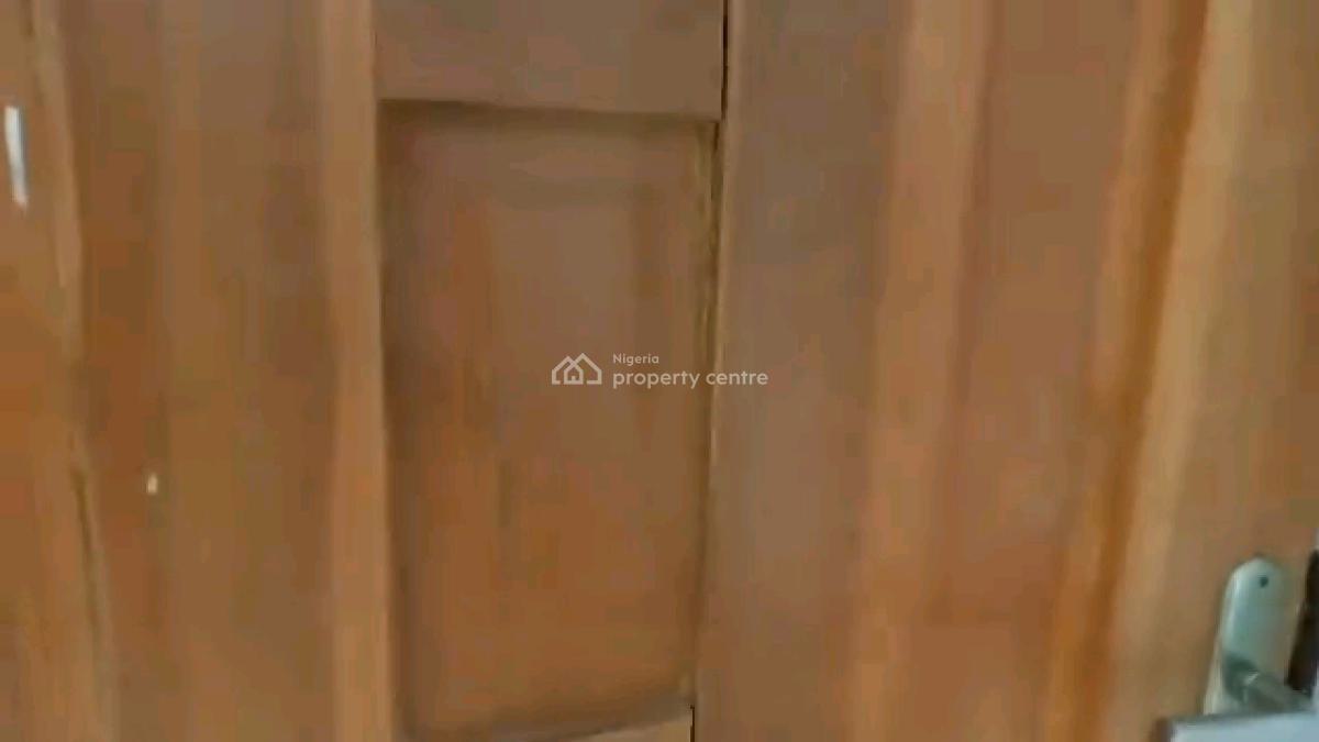 a Very Sharp 3bedroom Flat, Akeem Shopeju Close at Rogo Bus Stop, Obawole, Ogba, Ikeja, Lagos, Flat / Apartment for Rent