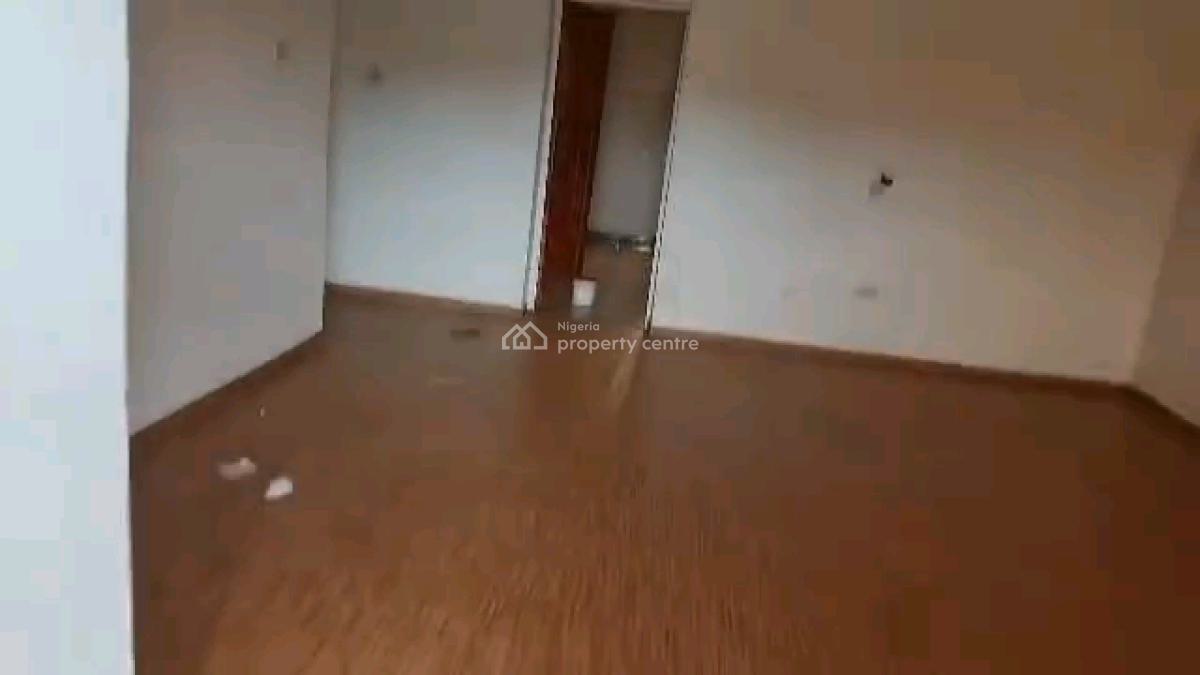 a Very Sharp 3bedroom Flat, Akeem Shopeju Close at Rogo Bus Stop, Obawole, Ogba, Ikeja, Lagos, Flat / Apartment for Rent