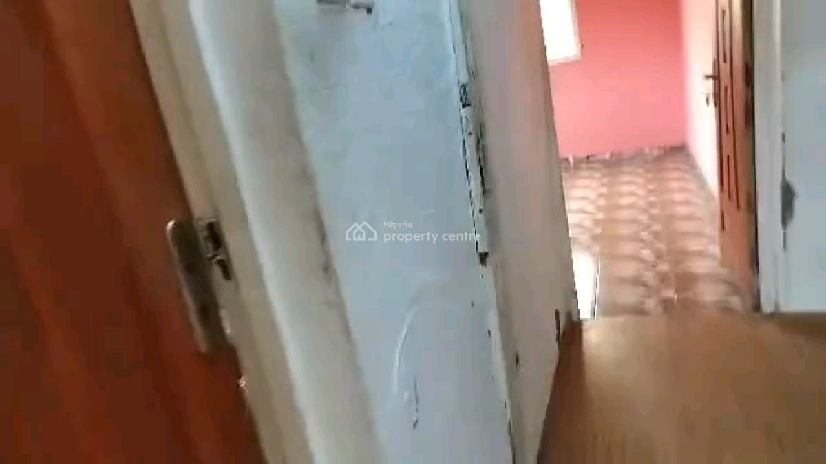 a Very Sharp 3bedroom Flat, Akeem Shopeju Close at Rogo Bus Stop, Obawole, Ogba, Ikeja, Lagos, Flat / Apartment for Rent