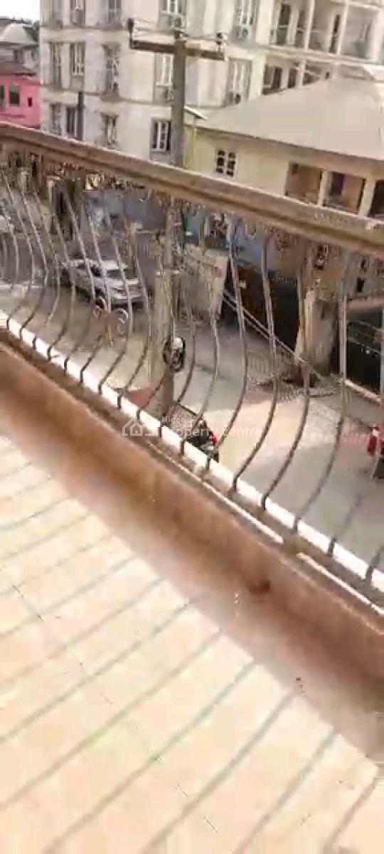 Newly Built Standard and Spacious 3bedroom Flat, Adekunle, Yaba, Lagos, Flat / Apartment for Rent