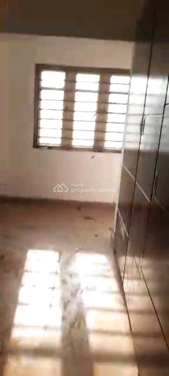 Newly Built Standard and Spacious 3bedroom Flat, Adekunle, Yaba, Lagos, Flat / Apartment for Rent