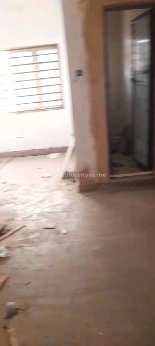 Newly Built Standard and Spacious 3bedroom Flat, Adekunle, Yaba, Lagos, Flat / Apartment for Rent