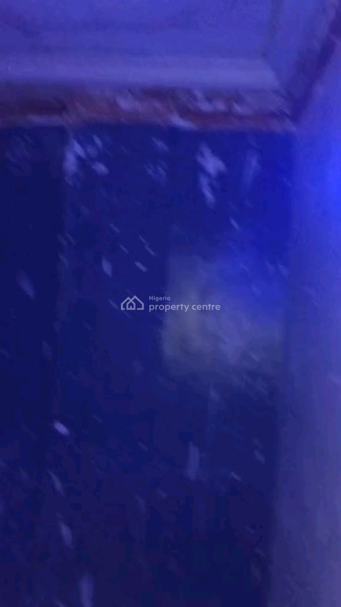 a Spacious Room Self at Adekunle Yaba, Adekunle, Yaba, Lagos, Self Contain (single Rooms) for Rent