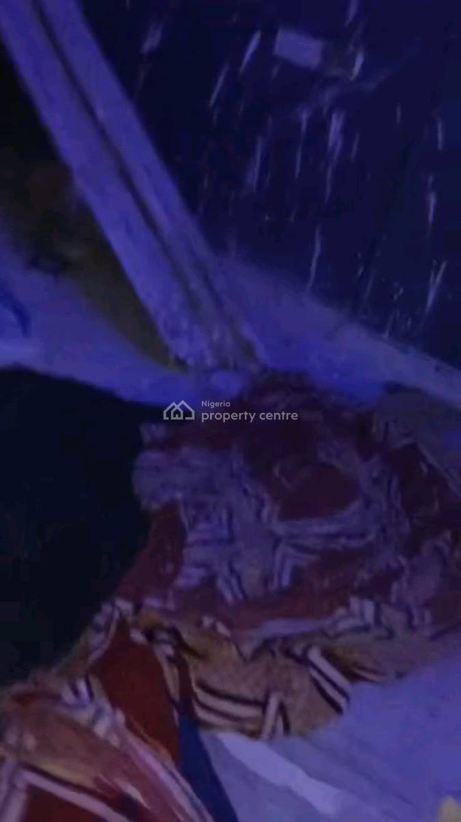 a Spacious Room Self at Adekunle Yaba, Adekunle, Yaba, Lagos, Self Contain (single Rooms) for Rent