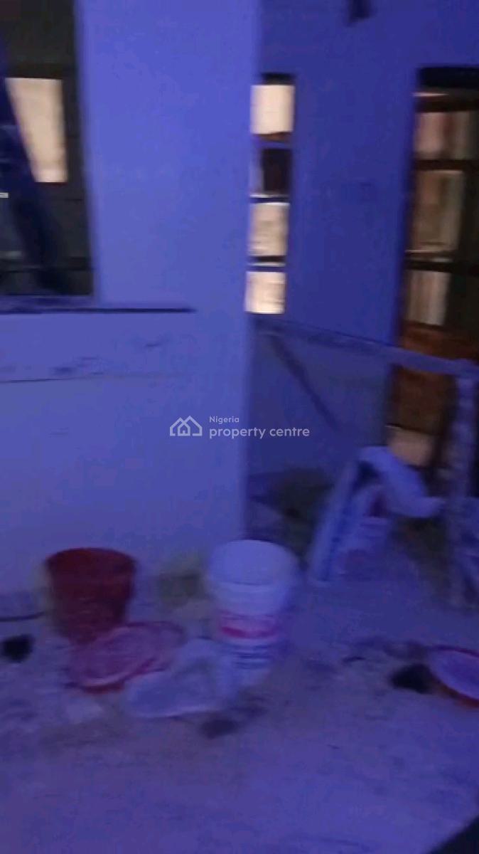 a Spacious Room Self at Adekunle Yaba, Adekunle, Yaba, Lagos, Self Contain (single Rooms) for Rent