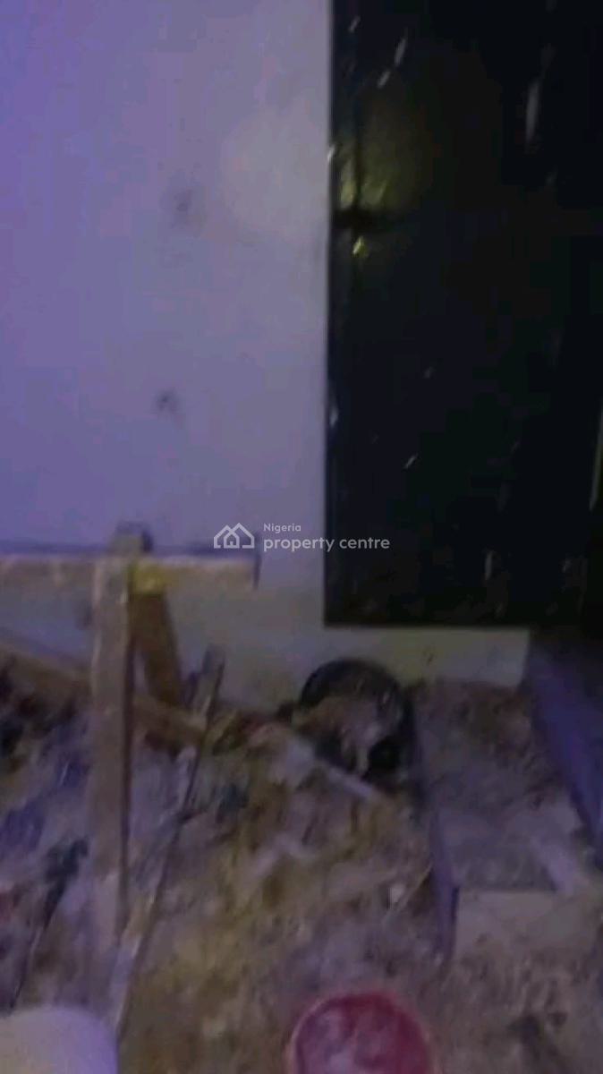 a Spacious Room Self at Adekunle Yaba, Adekunle, Yaba, Lagos, Self Contain (single Rooms) for Rent