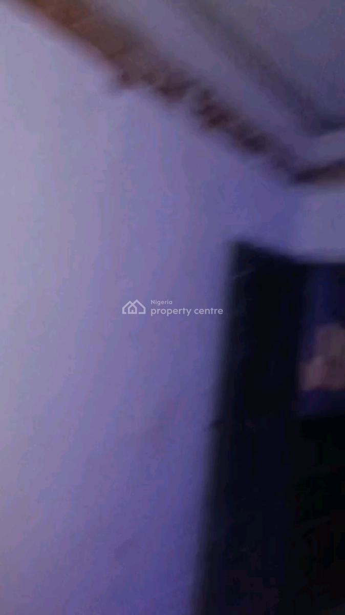 a Spacious Room Self at Adekunle Yaba, Adekunle, Yaba, Lagos, Self Contain (single Rooms) for Rent