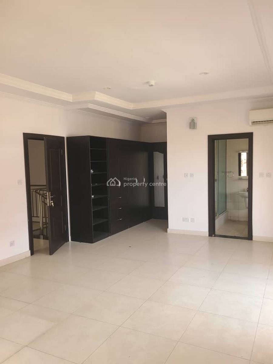 4 Units of 3 Bedroom Apartment with 2 Bq, Self Compound , and Pool, Lekki Phase 1, Lekki, Lagos, House for Rent