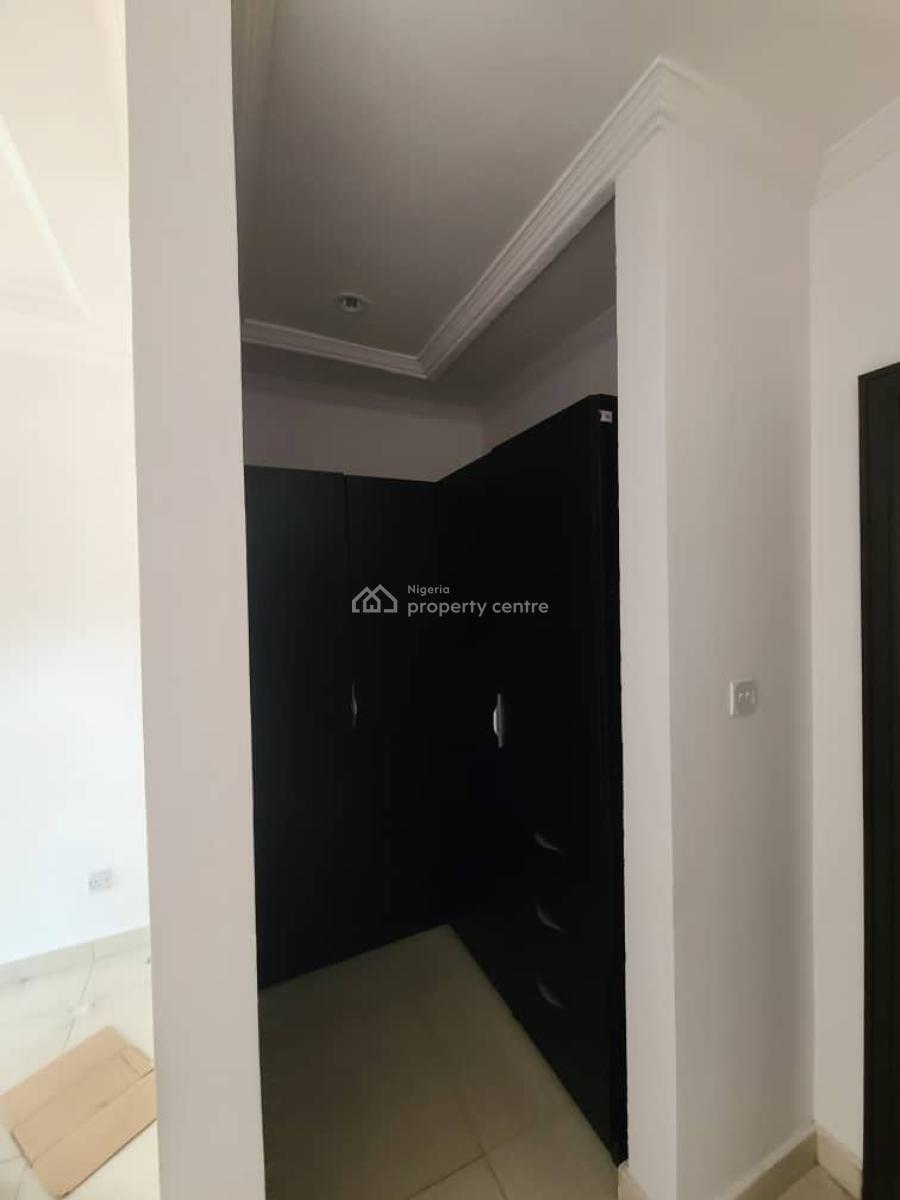 4 Units of 3 Bedroom Apartment with 2 Bq, Self Compound , and Pool, Lekki Phase 1, Lekki, Lagos, House for Rent