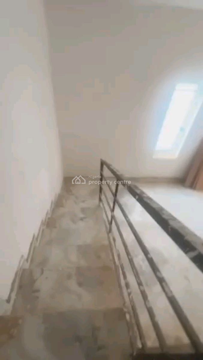 Executive and Standard Two (2) Bedrooms Duplex, Off Market Street, Shomolu, Lagos, Detached Duplex for Rent