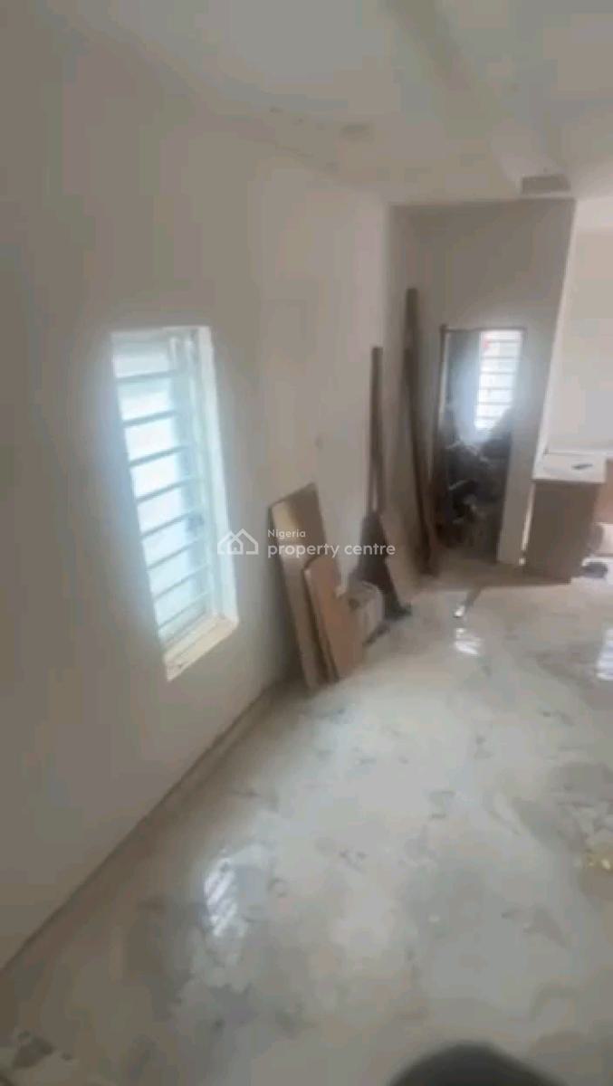 Executive and Standard Two (2) Bedrooms Duplex, Off Market Street, Shomolu, Lagos, Detached Duplex for Rent