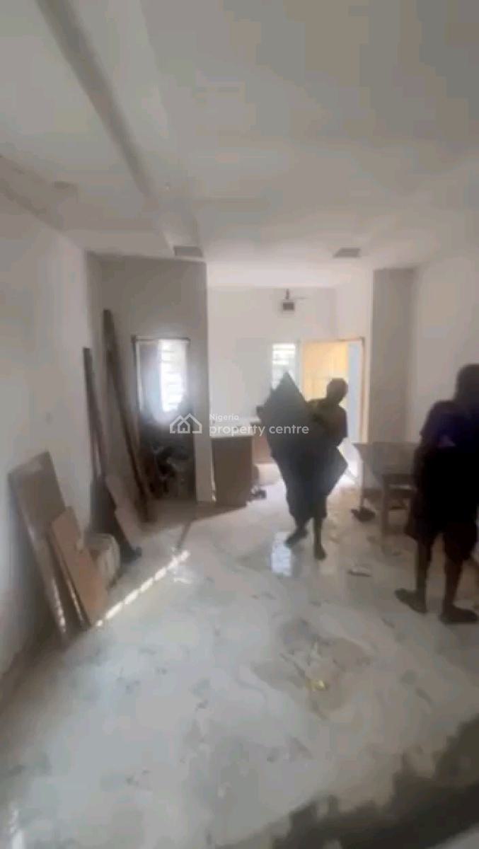 Executive and Standard Two (2) Bedrooms Duplex, Off Market Street, Shomolu, Lagos, Detached Duplex for Rent