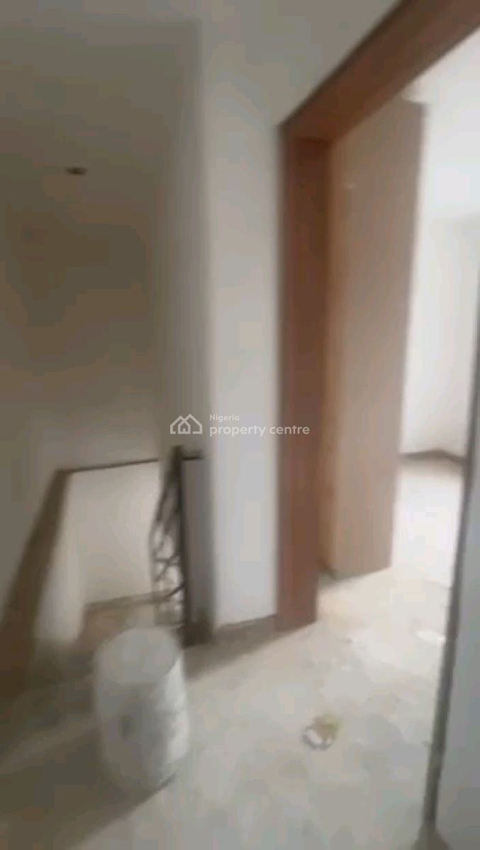 Executive and Standard Two (2) Bedrooms Duplex, Off Market Street, Shomolu, Lagos, Detached Duplex for Rent