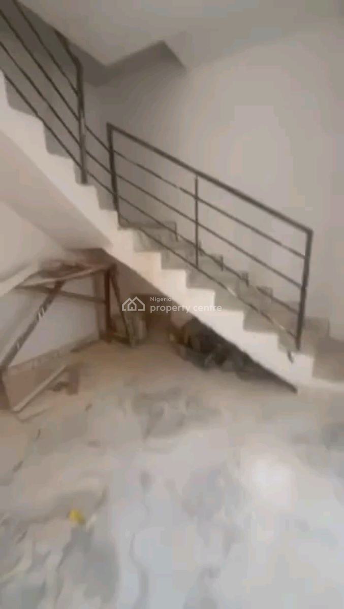 Executive and Standard Two (2) Bedrooms Duplex, Off Market Street, Shomolu, Lagos, Detached Duplex for Rent