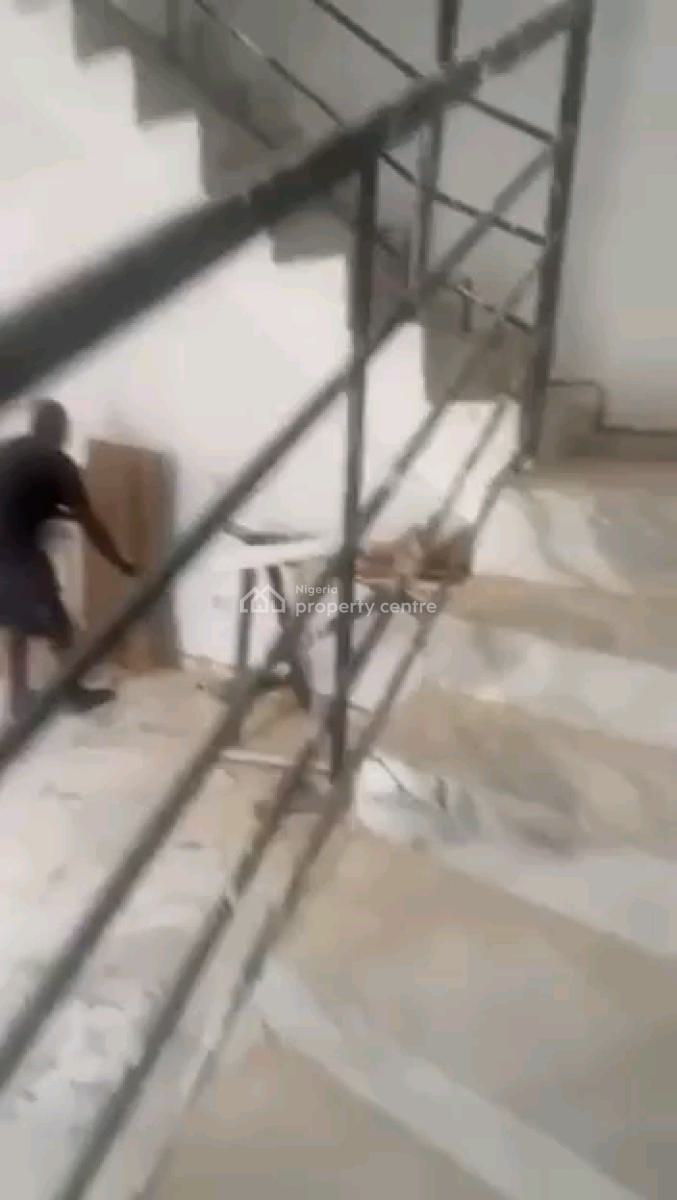 Executive and Standard Two (2) Bedrooms Duplex, Off Market Street, Shomolu, Lagos, Detached Duplex for Rent