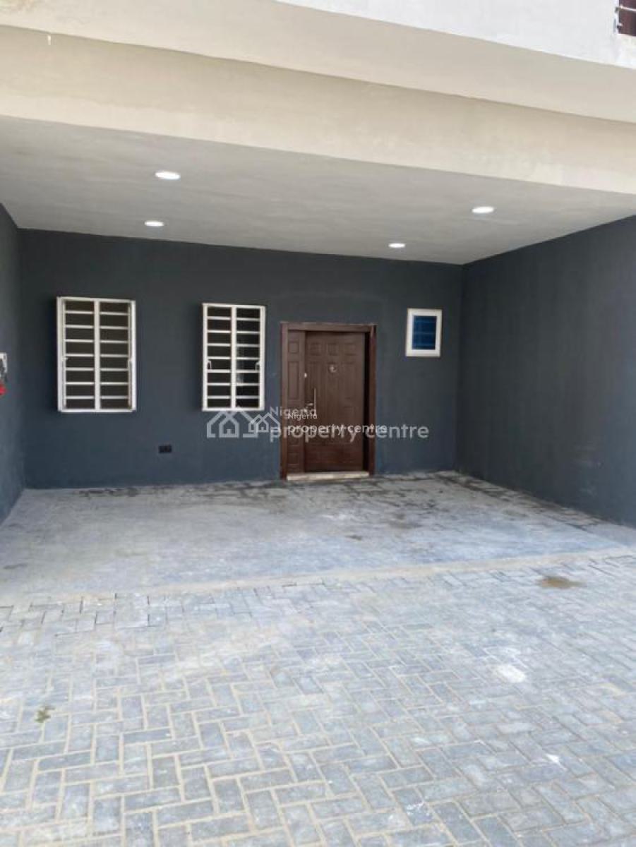 4 Bedroom Semi Detached with Exciting Facilities, Bella Court, Alma Beach Estate, Along Coastal Highway, Ikate Elegushi, Lekki, Lagos, Semi-detached Duplex for Rent