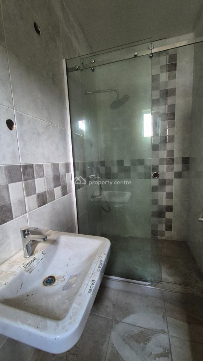 Top Luxurious & Exquisitely Built 3 Bedroom Apartment with Bq, S/pool., Off Oba Dosumu Street Gra Ikeja Lagos, Ikeja Gra, Ikeja, Lagos, Flat / Apartment for Rent