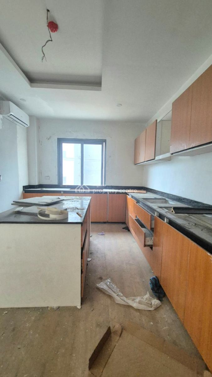 Top Luxurious & Exquisitely Built 3 Bedroom Apartment with Bq, S/pool., Off Oba Dosumu Street Gra Ikeja Lagos, Ikeja Gra, Ikeja, Lagos, Flat / Apartment for Rent