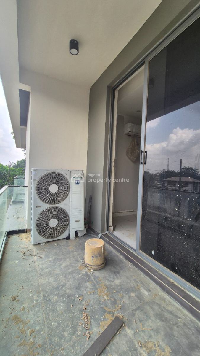 Top Luxurious & Exquisitely Built 3 Bedroom Apartment with Bq, S/pool., Off Oba Dosumu Street Gra Ikeja Lagos, Ikeja Gra, Ikeja, Lagos, Flat / Apartment for Rent