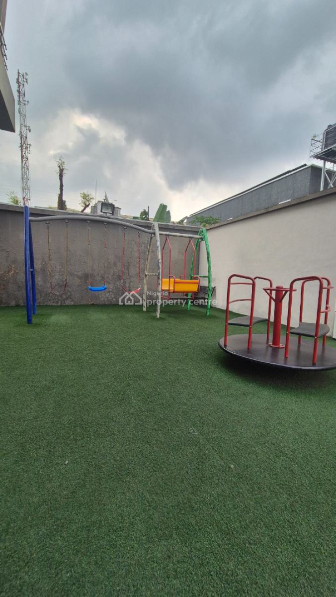 Top Luxurious & Exquisitely Built 3 Bedroom Apartment with Bq, S/pool., Off Oba Dosumu Street Gra Ikeja Lagos, Ikeja Gra, Ikeja, Lagos, Flat / Apartment for Rent