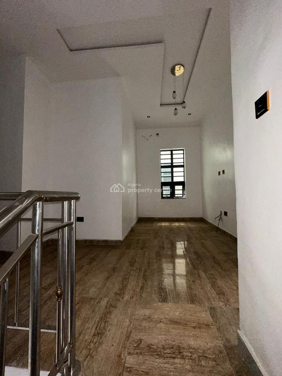 Well-built Spacious 4 Bedroom Semi-detached Duplex with Bq, Orchid, Lekki, Lagos, Semi-detached Duplex for Sale