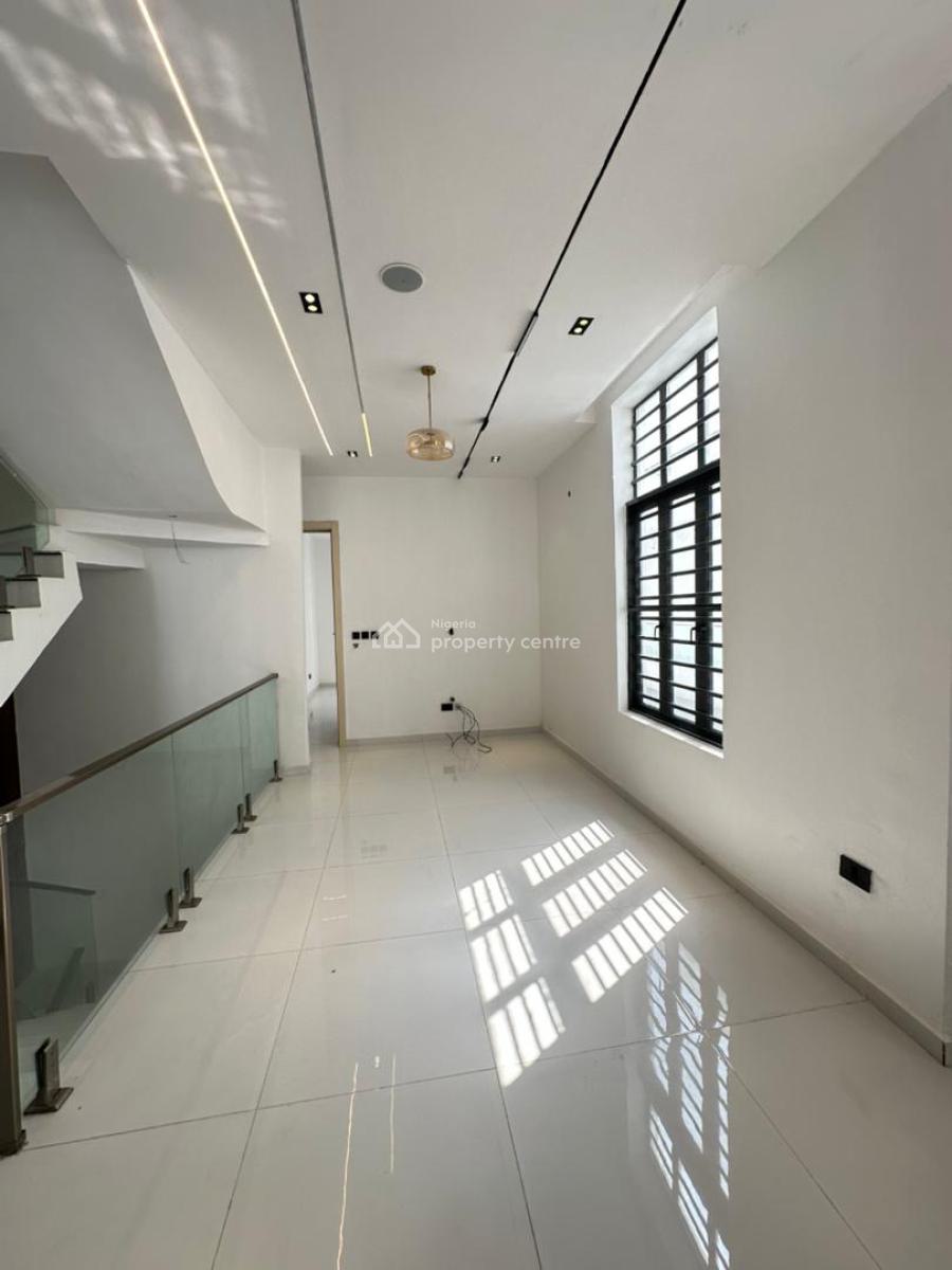 Massive Luxury 6 Bedroom Detached Duplex with a Swimming Pool, Chevron Drive, Lekki, Lagos, Detached Duplex for Sale