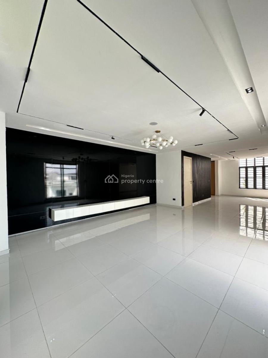 Massive Luxury 6 Bedroom Detached Duplex with a Swimming Pool, Chevron Drive, Lekki, Lagos, Detached Duplex for Sale