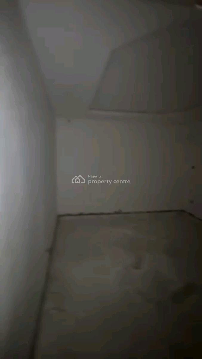 Newly Built Decent Spacious Mini Upflat with 1t1b All Tilled Pop Heate, Soluyi, Gbagada, Lagos, Mini Flat (room and Parlour) for Rent