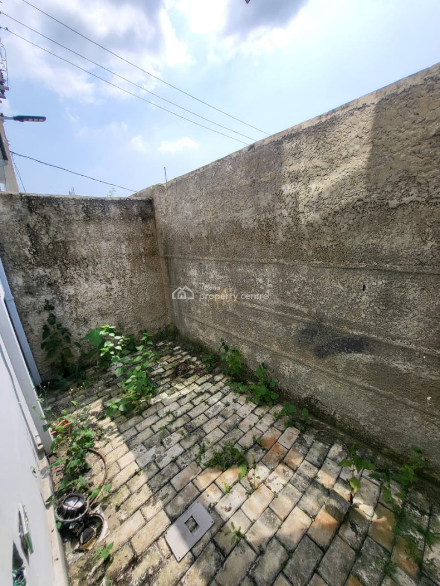 Breathtaking 2 Beds Terrace Duplex in a Secured Estate and Flood Free, Ajah, Lagos, Terraced Duplex for Sale